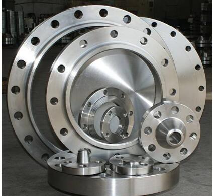 不锈钢法兰在管道工程中的连接.jpg